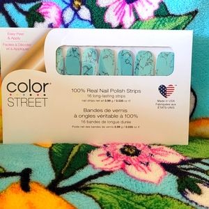 BRAND NEW Mojave iturquoise color street nail strip.